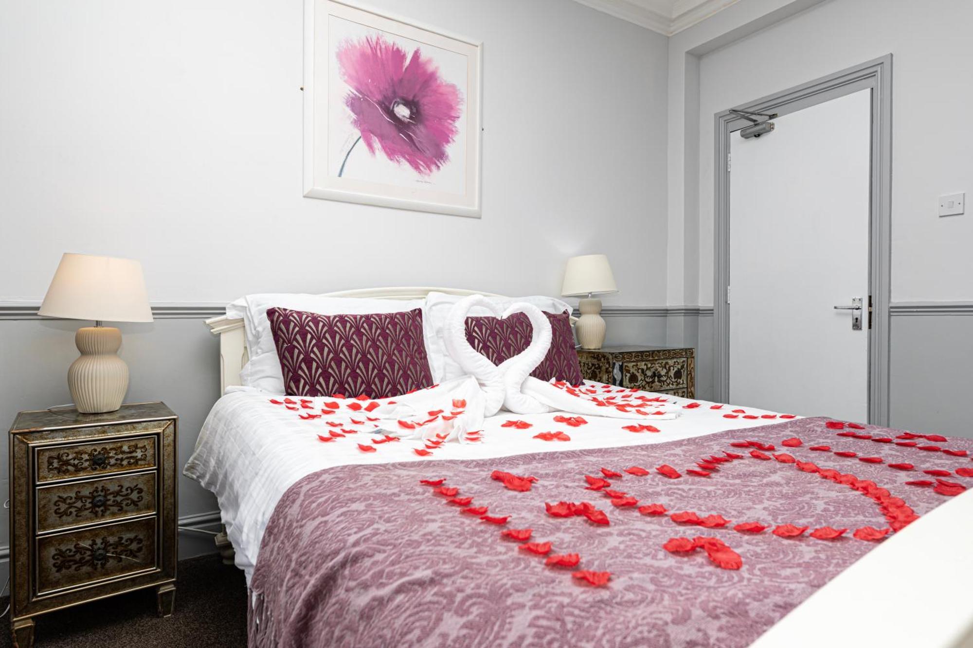 The Manor Hotel لاندودنو المظهر الخارجي الصورة